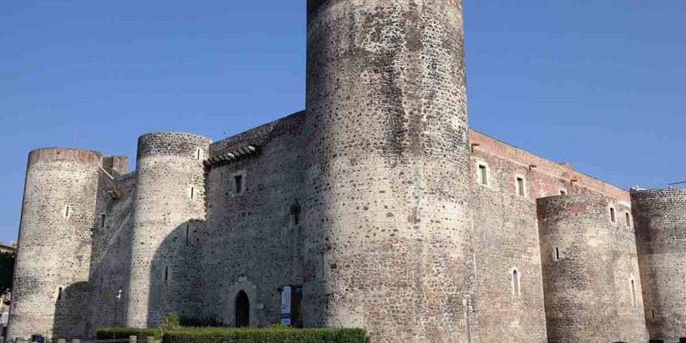 Il Castello Ursino racconta: la storia, le sale, le mostre