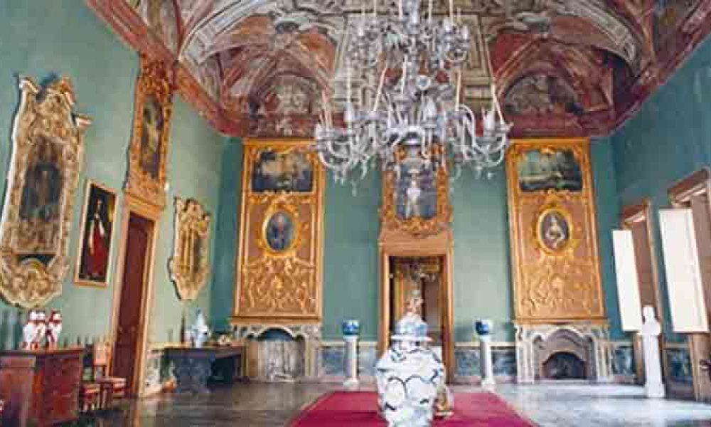 Palermo: interno Palazzo Mazzarino