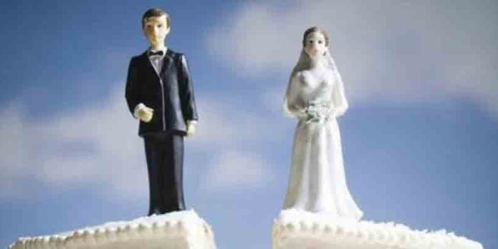 Tradita la promessa di matrimonio: “Il nuovo decreto celebra il funerale dell’intero comparto wedding”