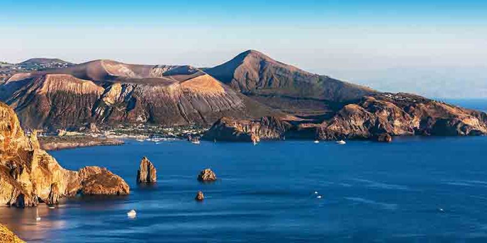 Vacanze in barca in Sicilia: le isole e le riserve da esplorare via mare
